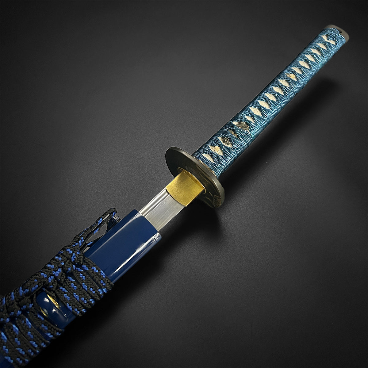 Musashi "Umigame" Katana and its blue saya.