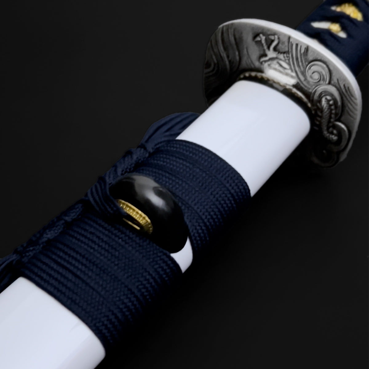White “Watatsumi” Katana kurikata.