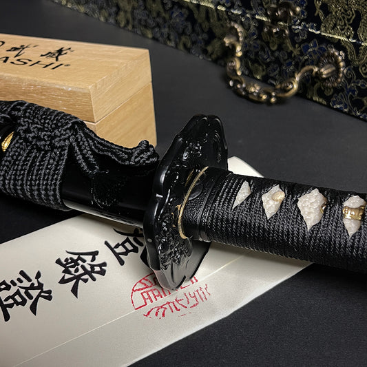 Musashi "Tenryu" Katana with accessories.