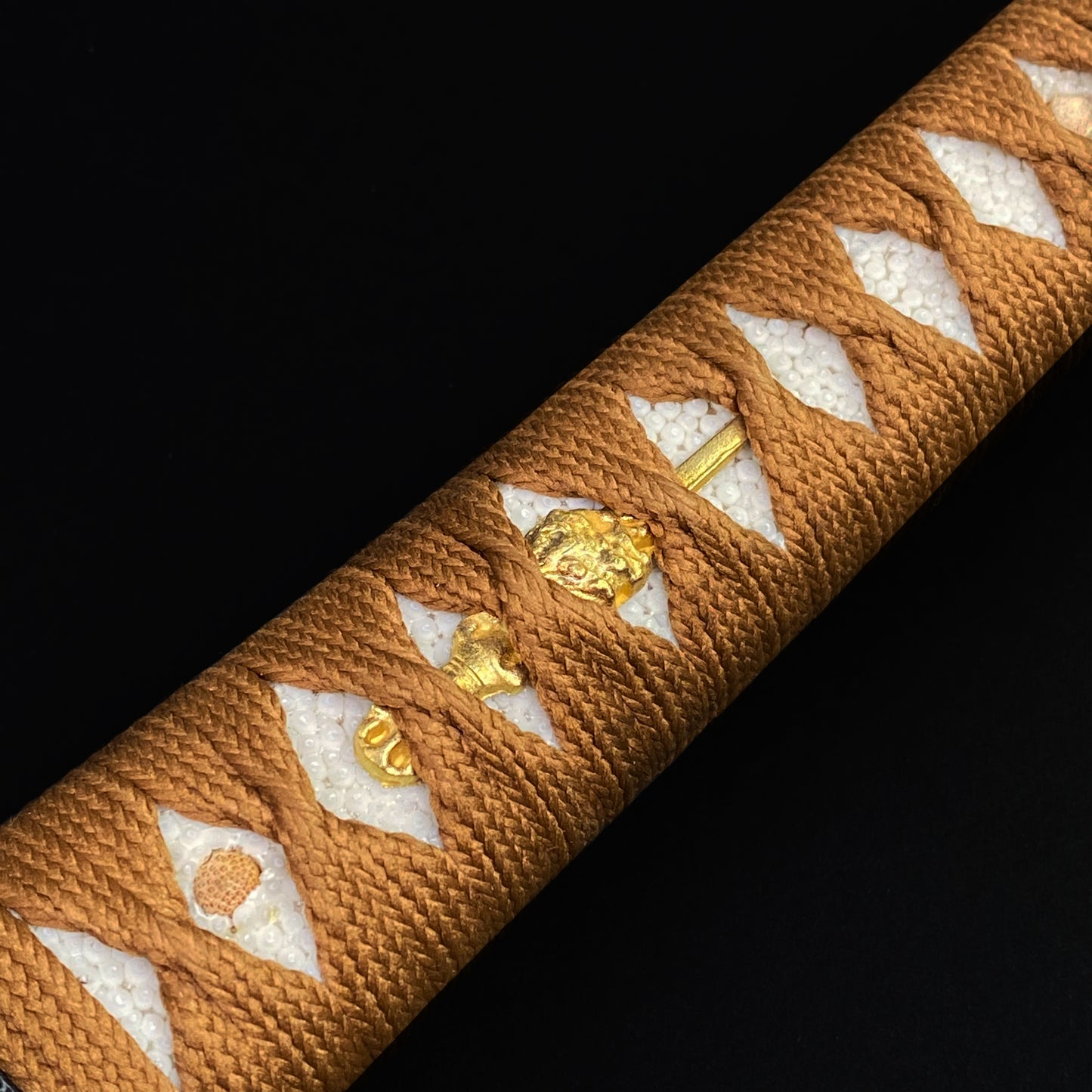 Musashi "Fuji Ryu" (Dragon of Mt. Fuji) Katana tsuka.