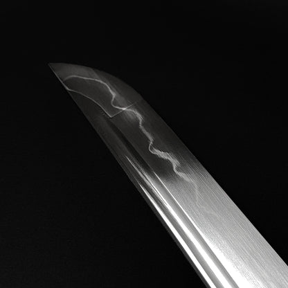 Black "Ryu" Katana kissaki.